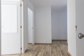 Appartement à Zona Calle Valencia. Piso de 3 habitaciones con terraza, garajes y trastero en torren