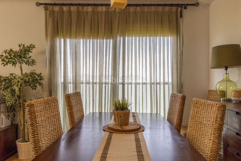 Foto 7812aa75-3791-4d99-8d3c-a2bee9b63b9e. Pis amb calefacció aparcament piscina a Museros