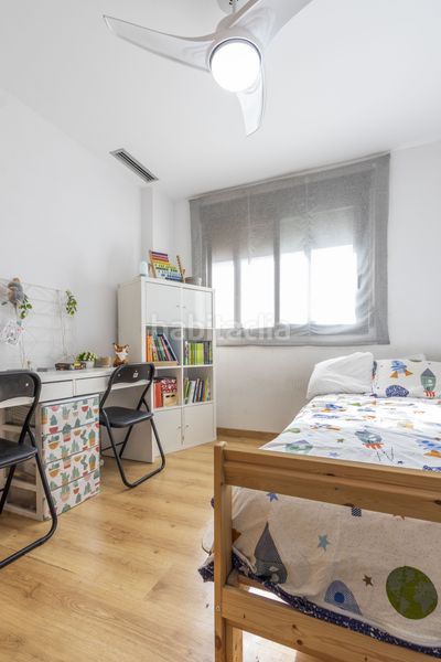 Foto b26f1d39-b443-4a94-ba2f-4f95b60cf5dc. Pis amb calefacció aparcament piscina a Museros