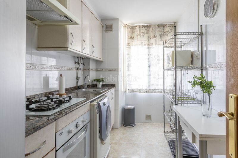 Foto ea272678-23ac-436a-b7ad-8b58bab3a0bb. Pis a Foios