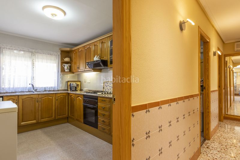 Foto db8cec92-2c86-428a-a4ed-450f0d2ef0ca. Casa amb aparcament piscina a Urbanizaciones Llíria