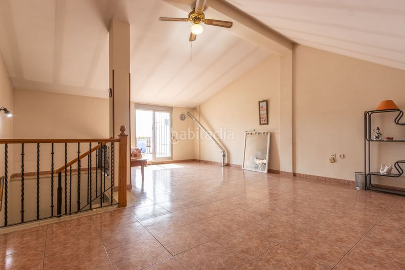 Foto fd17b705-ace1-4523-aae5-e0158422b8fa. Casa amb calefacció aparcament a Massarojos Valencia