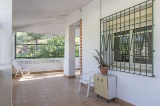 Casa en Gilet. Vivienda independiente de 3 habitaciones con terrazas en gilet