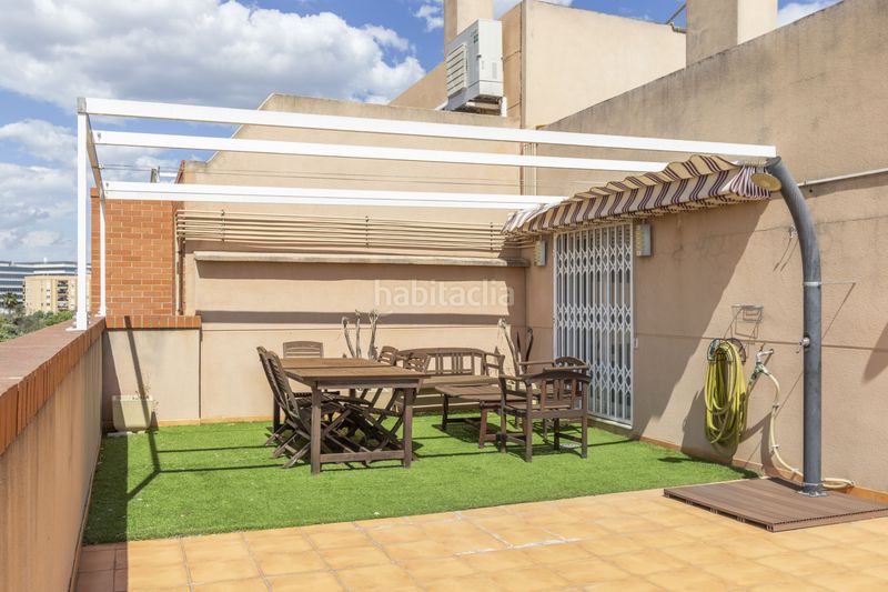 Foto c315b3c8-dd70-4755-83c0-ed73f48e91f5. Àtic amb calefacció aparcament piscina a Santa Rita Paterna