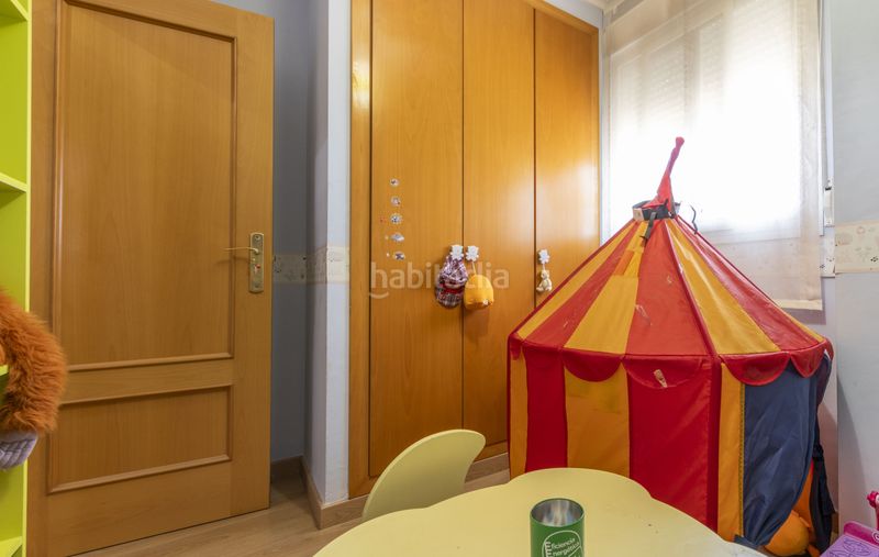 Foto c389b9ab-9c6e-47c1-816f-8759042245f5. Àtic amb calefacció aparcament piscina a Santa Rita Paterna
