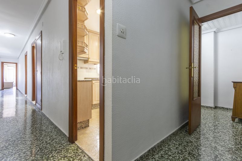 Foto a5d92e76-75b3-40a1-82b4-4c011df3466f. Pis a Foios