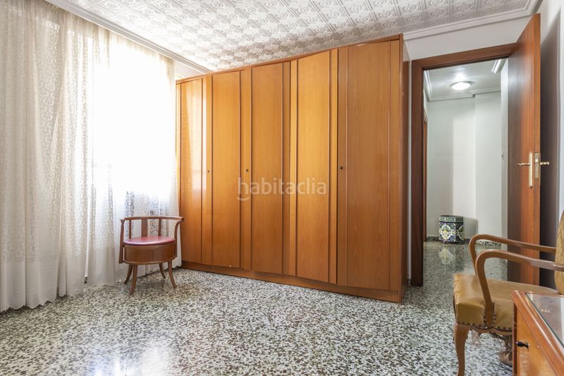 Foto f286dd51-d768-4f75-95e3-e88279cda894. Pis a Foios