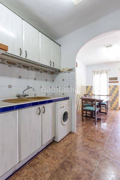 Foto 9f75d94e-af5a-4a1d-8bed-7c7169340693. Casa adossada a Serra