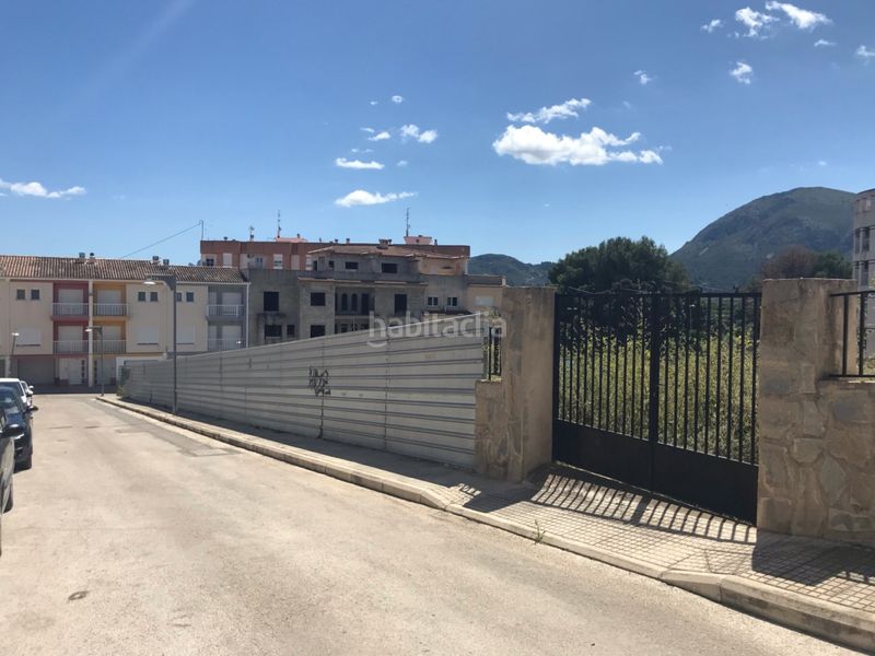 Foto b956bd10-e884-4414-ab28-54a3ba362205. Finca rústica a Pego