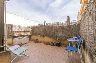 Appartamento in Museros. Amplio piso de 3 dormitorios con gran terraza, garaje y trastero