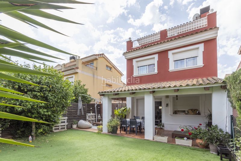 Foto a8dcdc93-2a52-4685-a99c-a0dc44288007. Casa amb calefacció aparcament piscina a Moncada