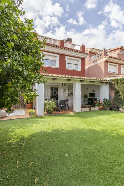 Foto f720b414-1e71-4caf-ab10-7559ce097893. Casa amb calefacció aparcament piscina a Moncada