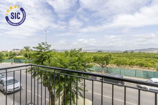 Appartement à Canet d´en Berenguer. Tu piso en canet, con garaje y a pocos minutos de la playa