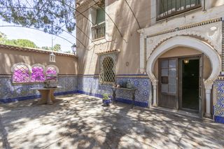 Reihenhaus in Casco Urbano. Historica casa centrica para reformar