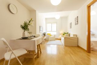 Flat  Foios - avenida catedratico juan ferrando badia. Piso de 3 habitaciones con terraza interior en foios