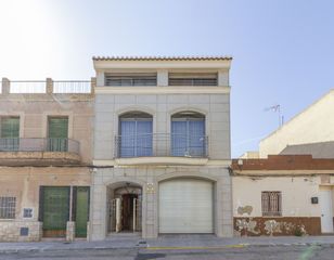 House  Moncada - aldinsa. Estupenda casa de pueblo en alquiler en moncada