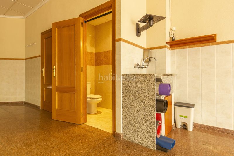 Foto 42ca5925-b8f9-4c85-ac7d-cd66db20397a. Casa adossada amb calefacció aparcament a Moncada