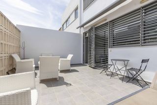 Semi detached house  Massamagrell - calle maestro rodrigo. Casa de diseño con calidades premium en zona residencial de mass