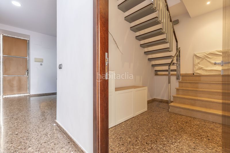 Foto 71dbdcf8-f146-431d-9c06-a86d5272e6c0. Casa adossada amb aparcament a Massamagrell