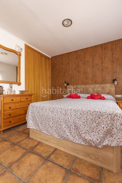 Foto a98ce58e-a048-48d7-aae3-5d52cdfb6f53. Casa adossada amb calefacció a Moncada