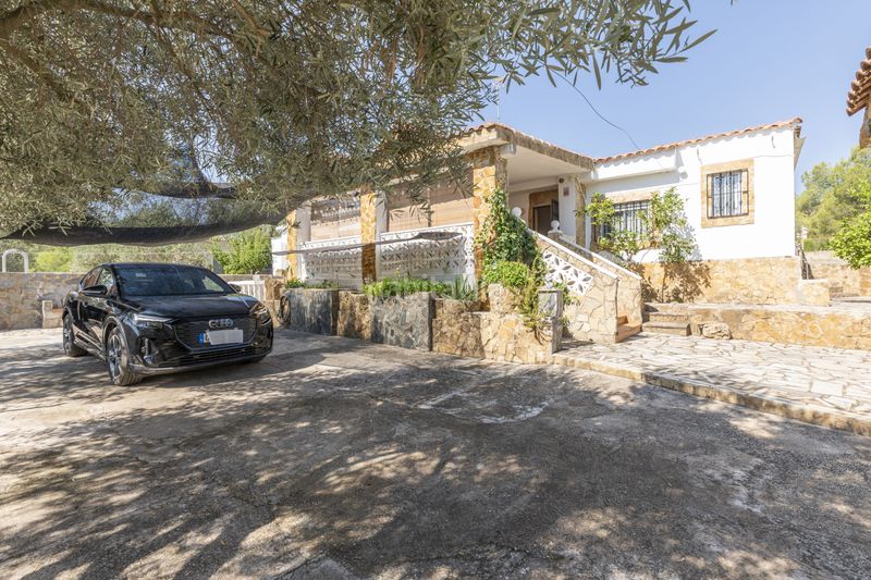 Foto 5a0ff026-0a59-4c47-a11a-1333506bb99b. Casa amb calefacció piscina a Centro Chiva