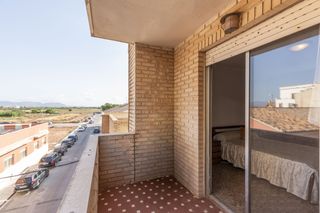 Appartamento in Foios. Vivienda 4 habitaciones y terraza en foios