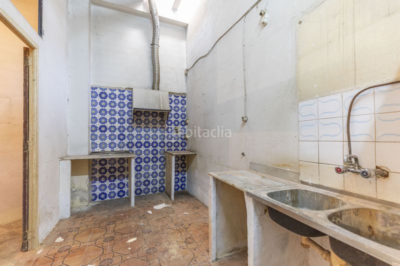 Foto 4ae457a9-6c25-437d-907b-9bc1eea42f77. Local comercial a Foios