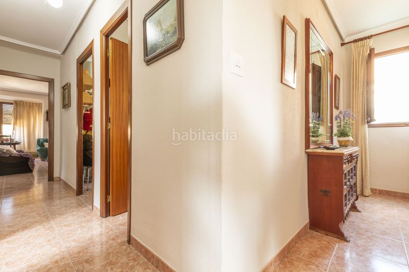 Foto d1cfd47c-63d3-4930-aa6d-70049473ab7f. Pis a Meliana