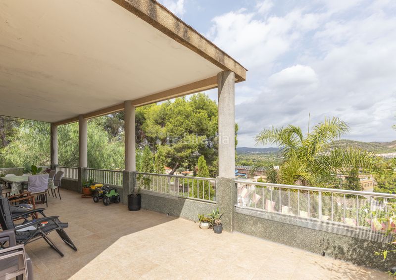 Foto a428a658-6c85-4044-bbae-11d7000458a5. Casa amb calefacció aparcament piscina a Centro-El Castillo Sagunt