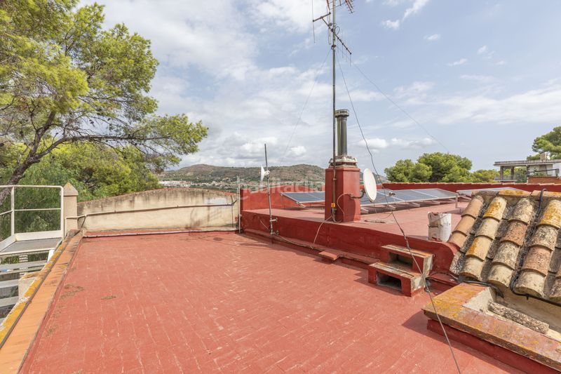 Foto c3b67744-0460-4f16-9536-c7deade0e811. Casa amb calefacció aparcament piscina a Centro-El Castillo Sagunt