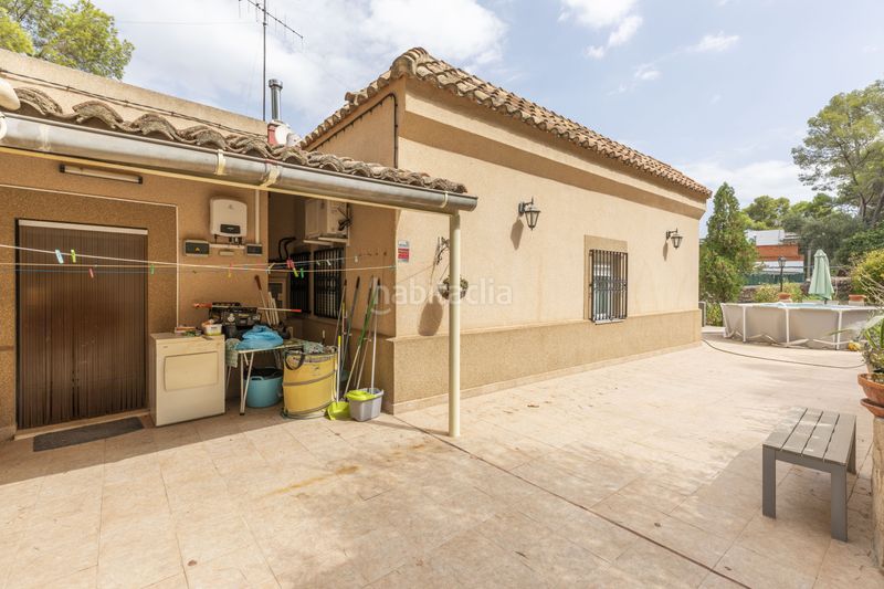 Foto f5022a25-c5ba-41e4-87df-2c5e93601a2f. Casa amb calefacció aparcament piscina a Centro-El Castillo Sagunt
