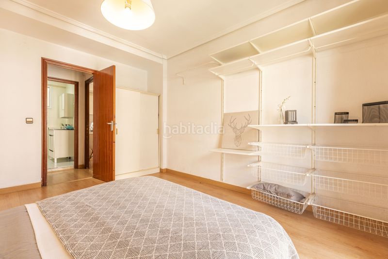 Foto 1ce5e8d0-a249-4bf4-89b0-4015c4a59b51. Pis a Ciutat Jardí Valencia