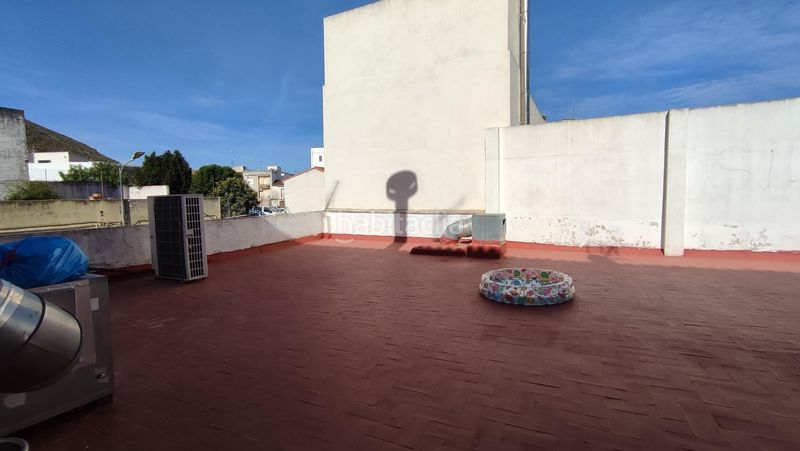 Foto bcea0cb9-f1f4-4223-be27-d130b3358ab4. Edificio in Pedreguer