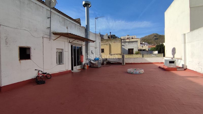 Foto dd27c243-aca0-4267-97bd-8f326b983682. Edificio in Pedreguer