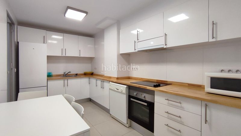 Foto e65564ee-cb96-48ad-9be8-681ce2d68766. Apartament amb aparcament a Playa de Gandía Gandia