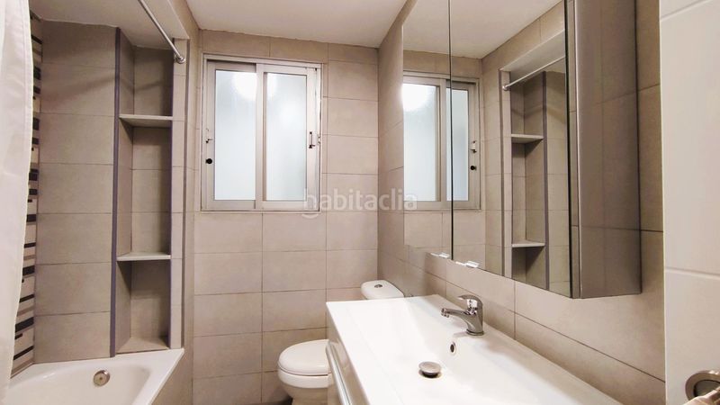 Foto f0e45cd0-9b41-4f88-aad3-c3f639060e05. Apartament amb aparcament a Playa de Gandía Gandia
