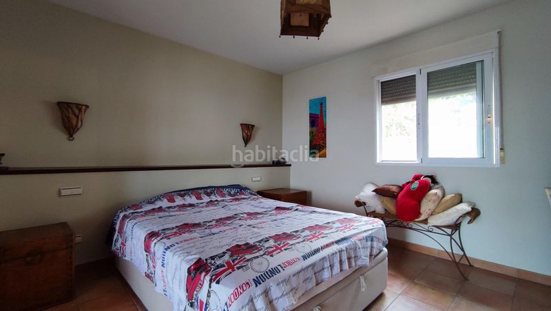 Foto ad32d392-92c2-4294-a495-b541eb12b33b. Xalet amb calefacció aparcament a Oliva pueblo Oliva