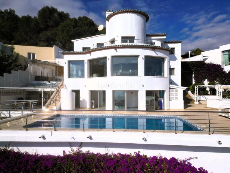Foto 7c44fb7c-d969-4306-ab69-ca596edda6e5. Xalet amb aparcament piscina a Benicolada - Las Adelfas Calp