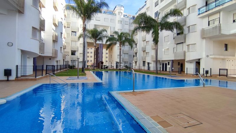 Foto 791d7b56-ab6a-432c-96b1-89d587508ef8. Apartament amb piscina a Daimús
