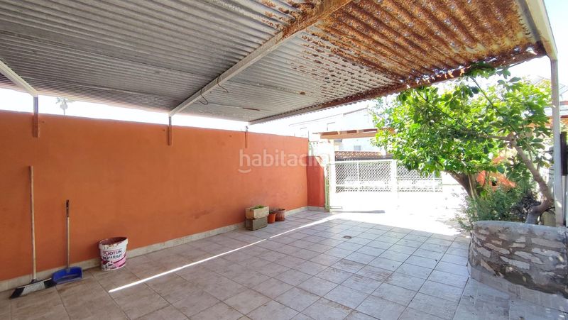 Foto e4453ac9-f62f-418e-97d5-0016c960fdc9. Casa aparellada amb aparcament a Grau de Gandía-Marenys de Rafalcaid Gandia