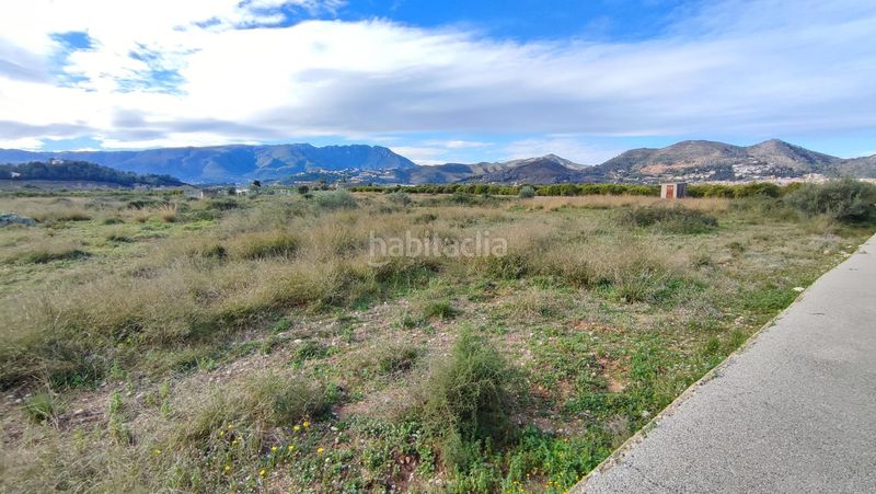 Foto ca921717-4b29-4c14-b823-93656c46ff06. Finca rústica a Ador