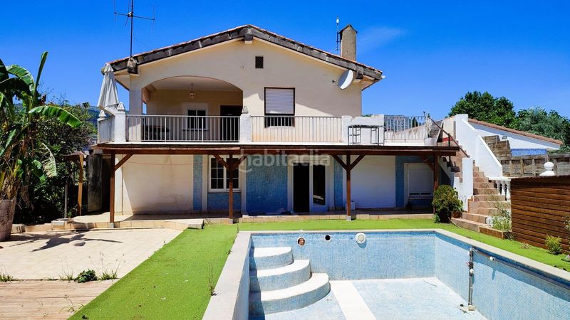 Foto d958ea14-c330-4625-b63b-920e6c7140b0. Chalet exclusivo chalet con amplios espacios y comodidades en Palma de Gandía