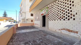 Erdgeschoss  Calle de alcoi. Se vende planta baja en playa de piles valencia