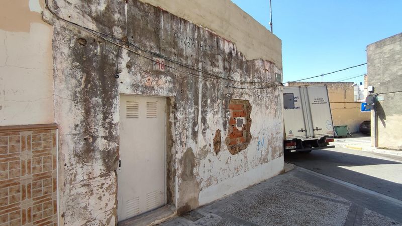 Foto c87fe891-46a2-4d13-8e11-08a4b30ddb88. Terreny residencial a Tavernes de la Valldigna