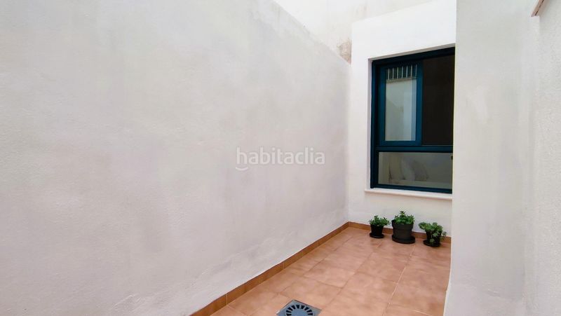 Foto fba5ea41-ff3f-427c-9884-5eb6f582e69f. Pis a Oliva pueblo Oliva