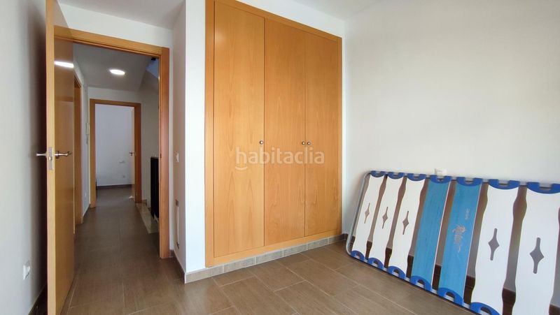 Foto a702d4f1-e0aa-4faf-a38c-27447065a37c. Maison jumelée avec parking piscine dans Palma de Gandía