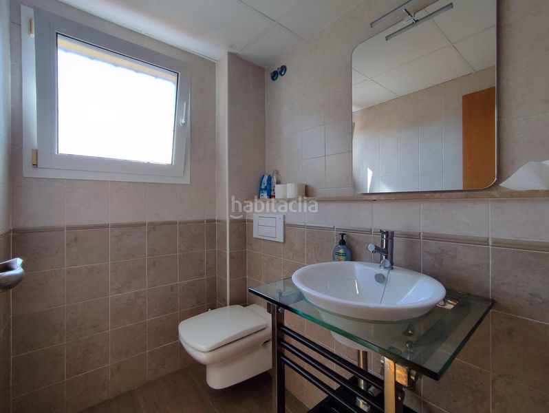 Foto cc238c46-9179-42dd-9273-8d25fffb8ea8. Maison jumelée avec parking piscine dans Palma de Gandía