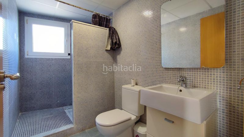 Foto f994240c-1876-4873-97d0-384b6d0da486. Maison jumelée avec parking piscine dans Palma de Gandía