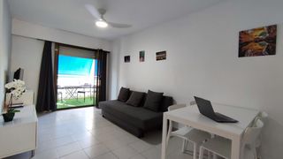 Apartament  Calle illes balears. Apartamento en la playa de gandia con licencia turística