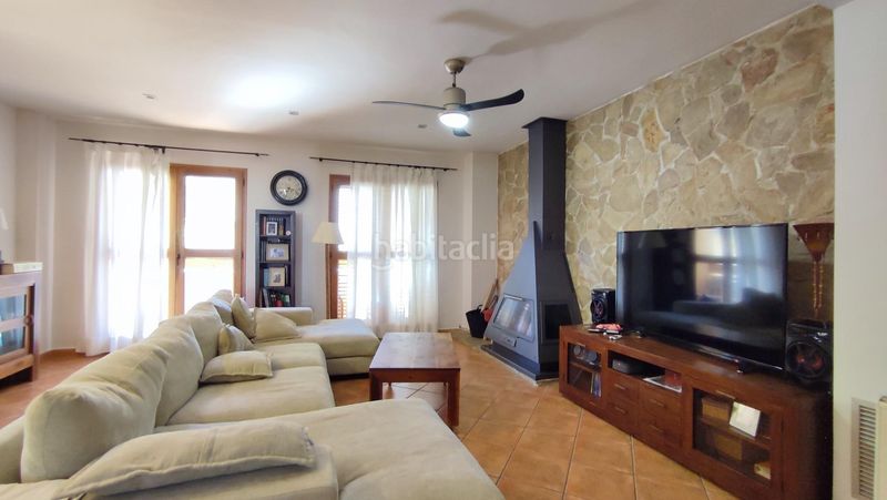 Foto 4e8d7c4d-23c0-4b5e-b803-9a2dbe1bf81d. Casa amb aparcament a Tavernes de la Valldigna
